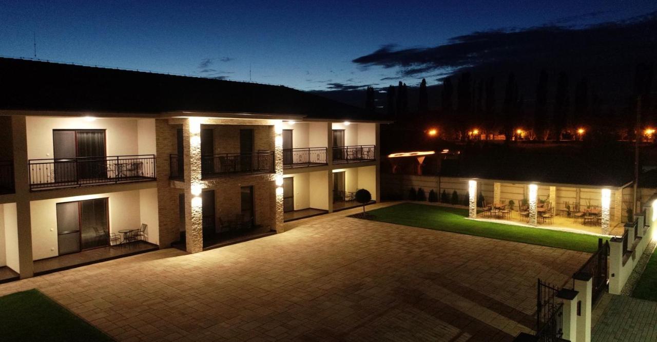 Jazmin Apartmany Veľký Meder 外观 照片